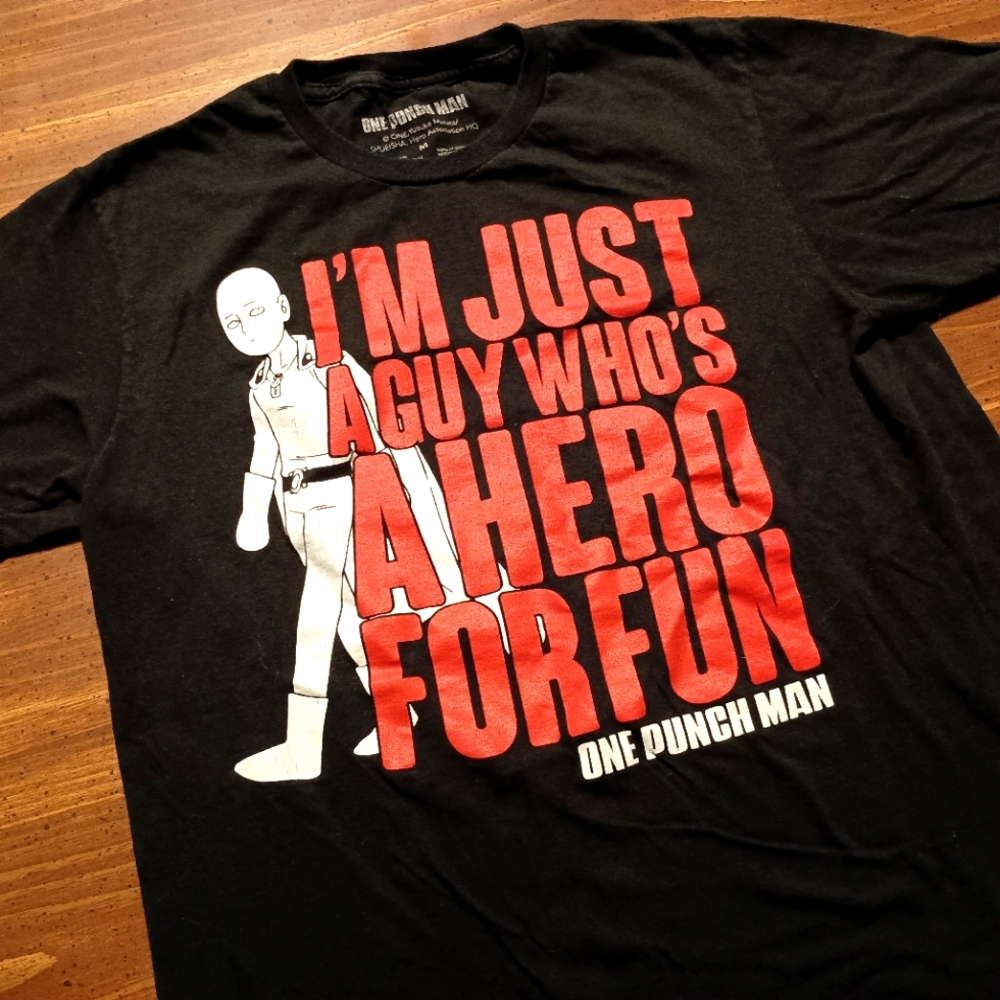 ONE PUNCH MAN T-SHIRT - Medium // Anime Cartoon Tee Shirt